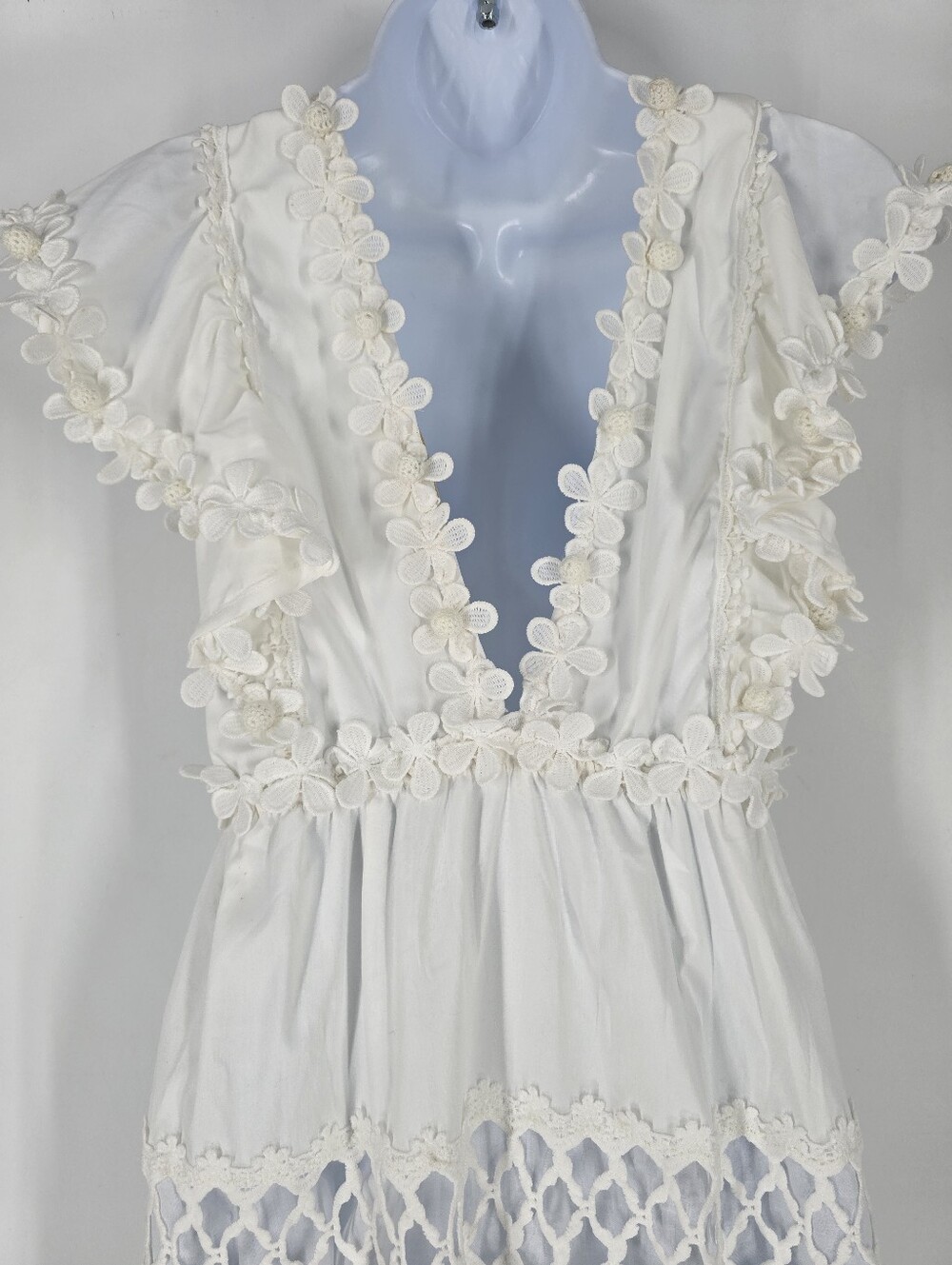 Waimari Catalina White Floral Applique Pom Pom Maxi Dress Size XS - Picture 5 of 9